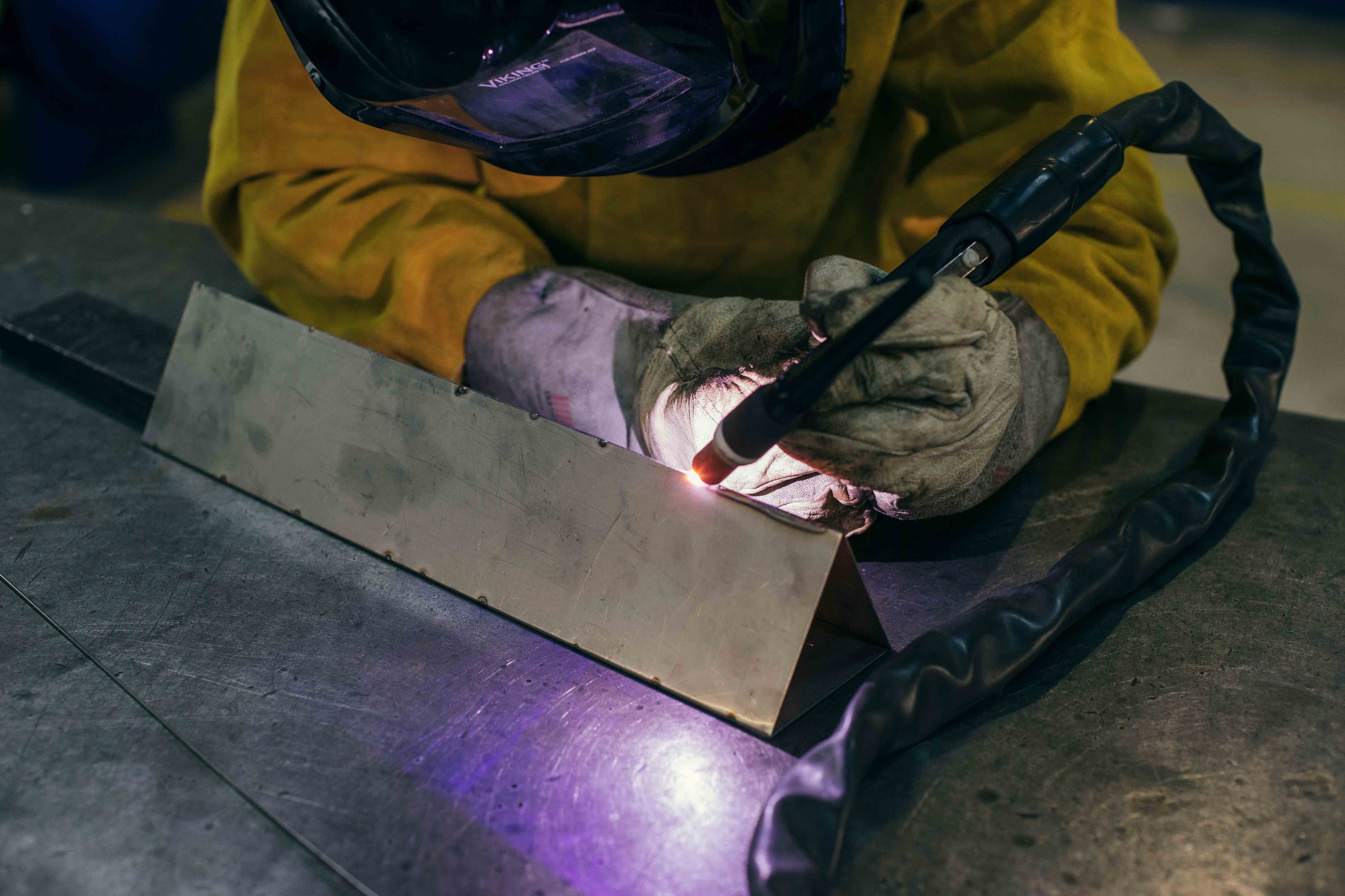 De Vivo Fact - Entreprise spécialisée dans les travaux de formage et de soudure sur acier inoxydable.